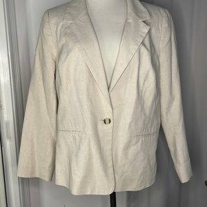 Kensie Linen cream blazer with polka dot lining! Single button closure! Size XL
